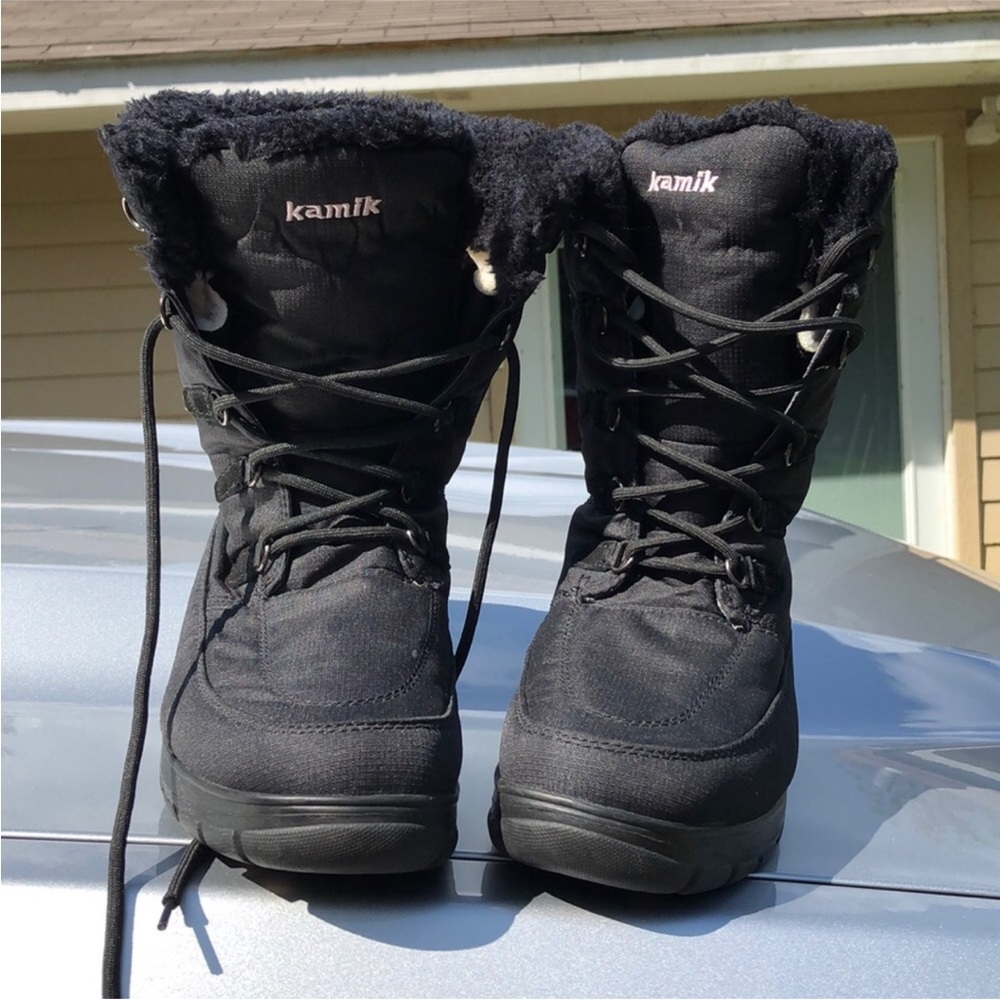 Waterproof Kamik lace up boots